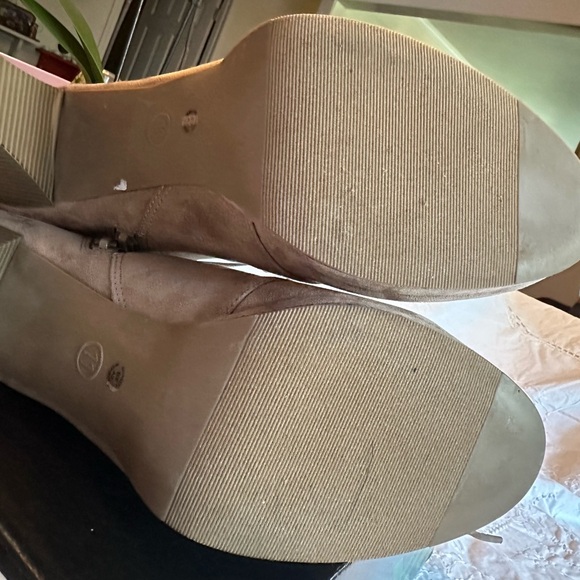 A.N.A. Taupe Lace Up Ankle Boot 4” heel, memory foam, brand new, cute & comfy! - Picture 9 of 10